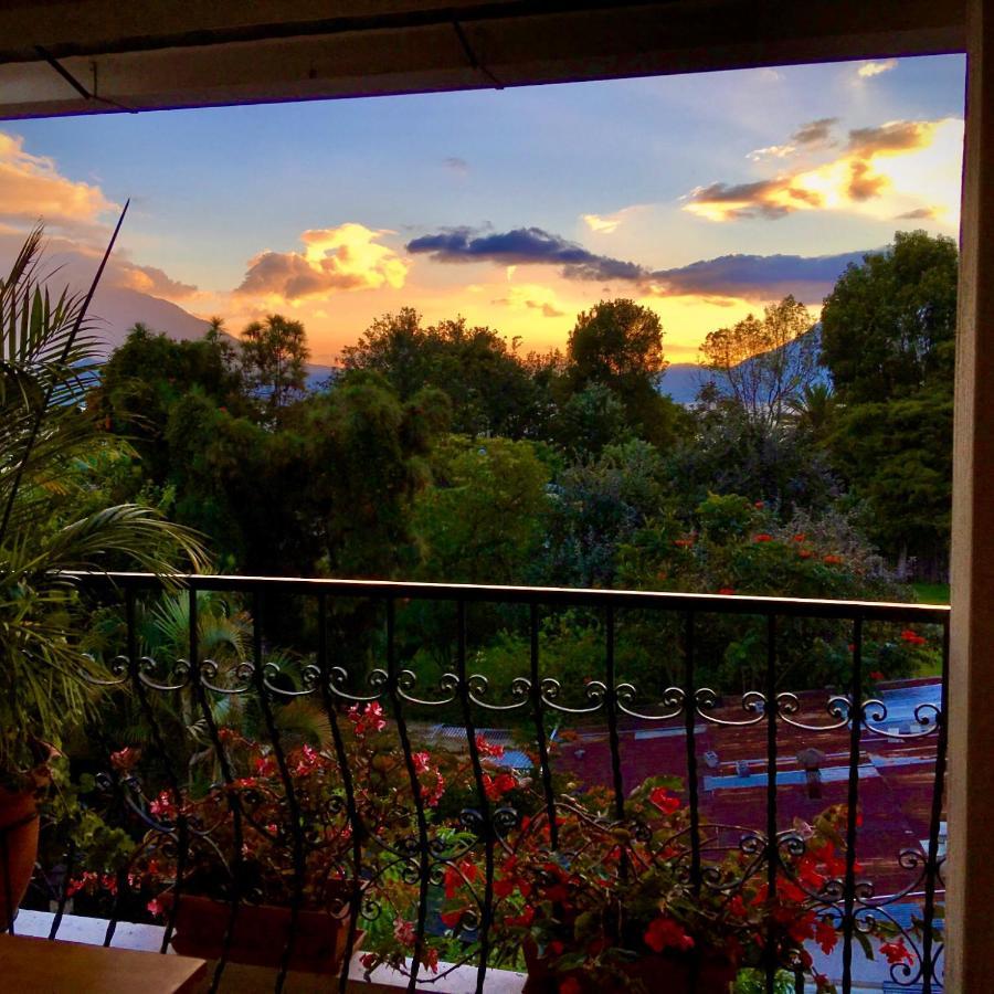 Posada De Los Volcanes Panajachel Luaran gambar